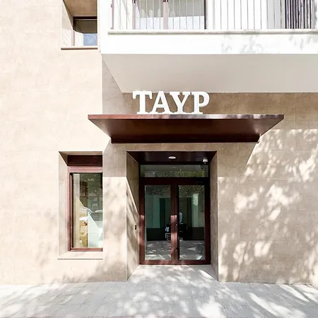 Tayp Navalmoral Estudios ホテル